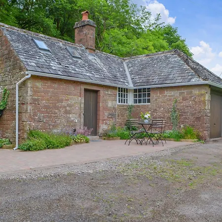 Monkwood * Hale (Cumbria)