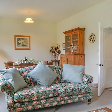 Holiday home Monkwood *