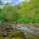Monkwood Holiday home *