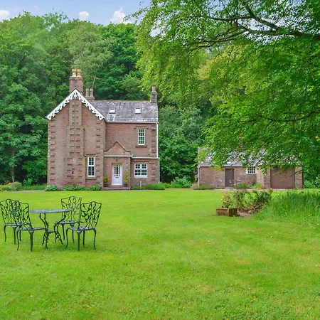 Holiday home Monkwood *